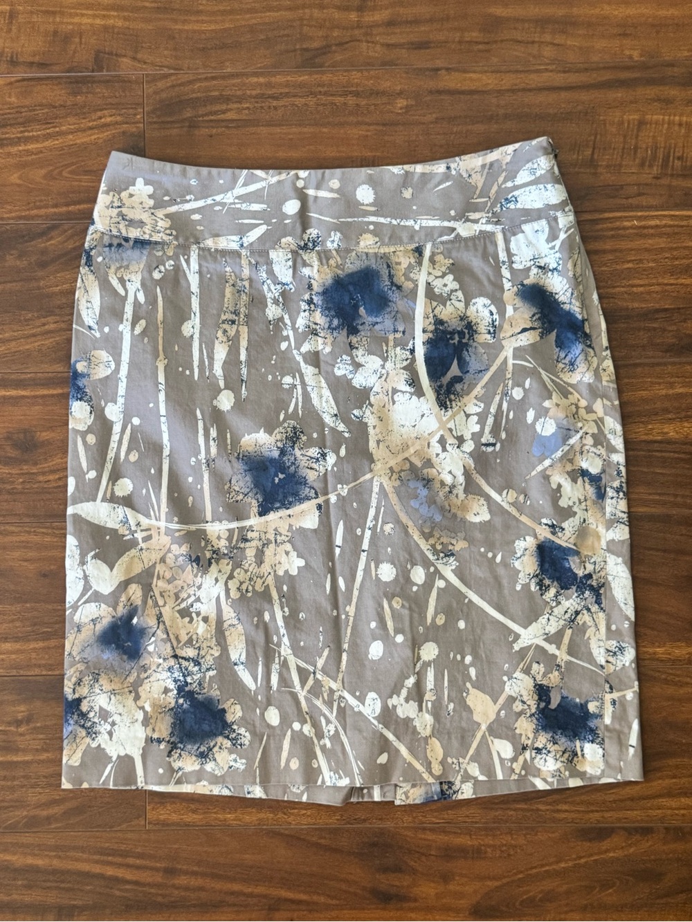 Alfani Pencil Skirt in Gray, Blue, Cream